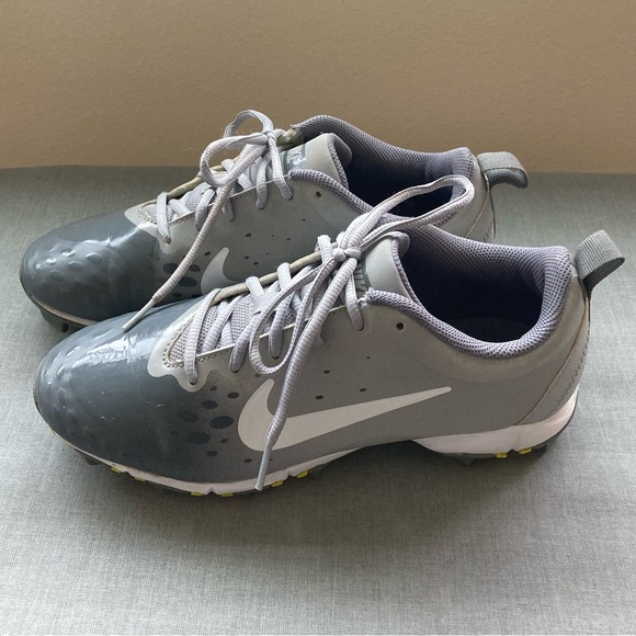 Nike Fastflex Molded Baseball Cleats - Men’s Size 8.5 - Picture 2 of 7